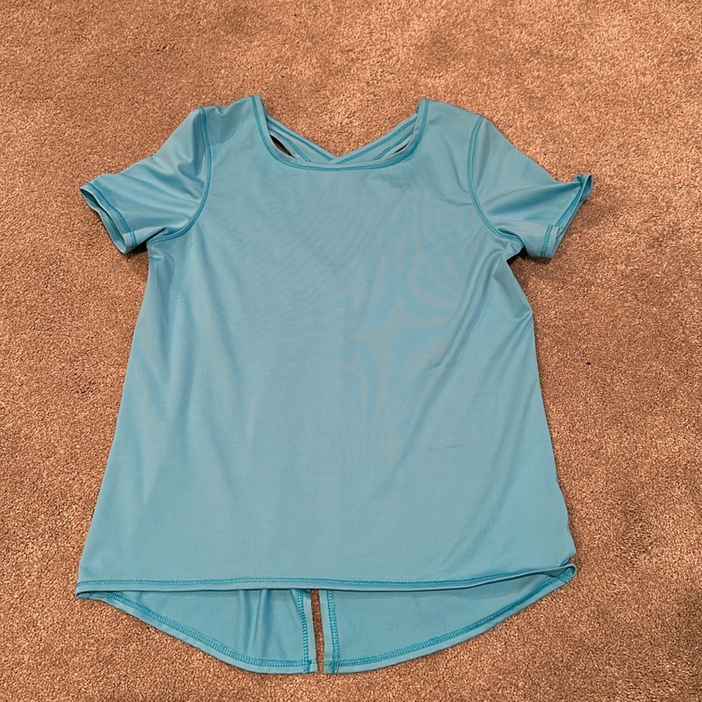 Girls athletic tee